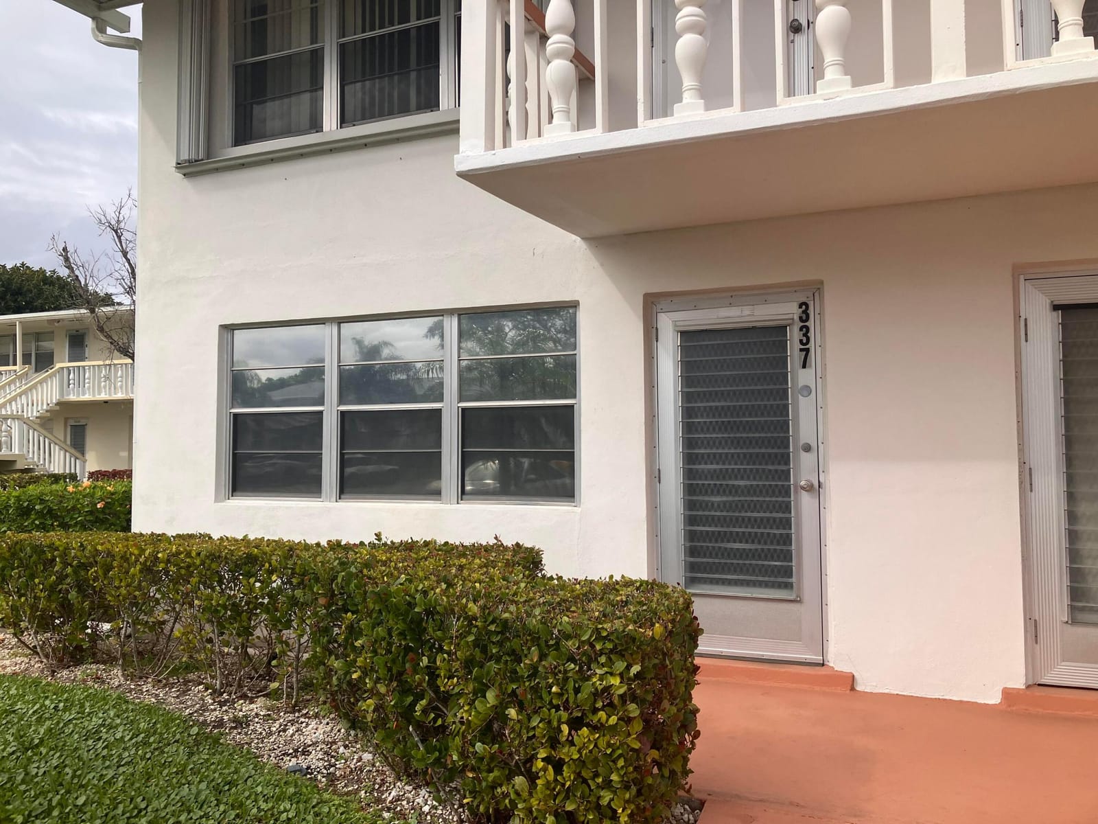 337 Camden O, West Palm Beach, FL 33417 photo 2