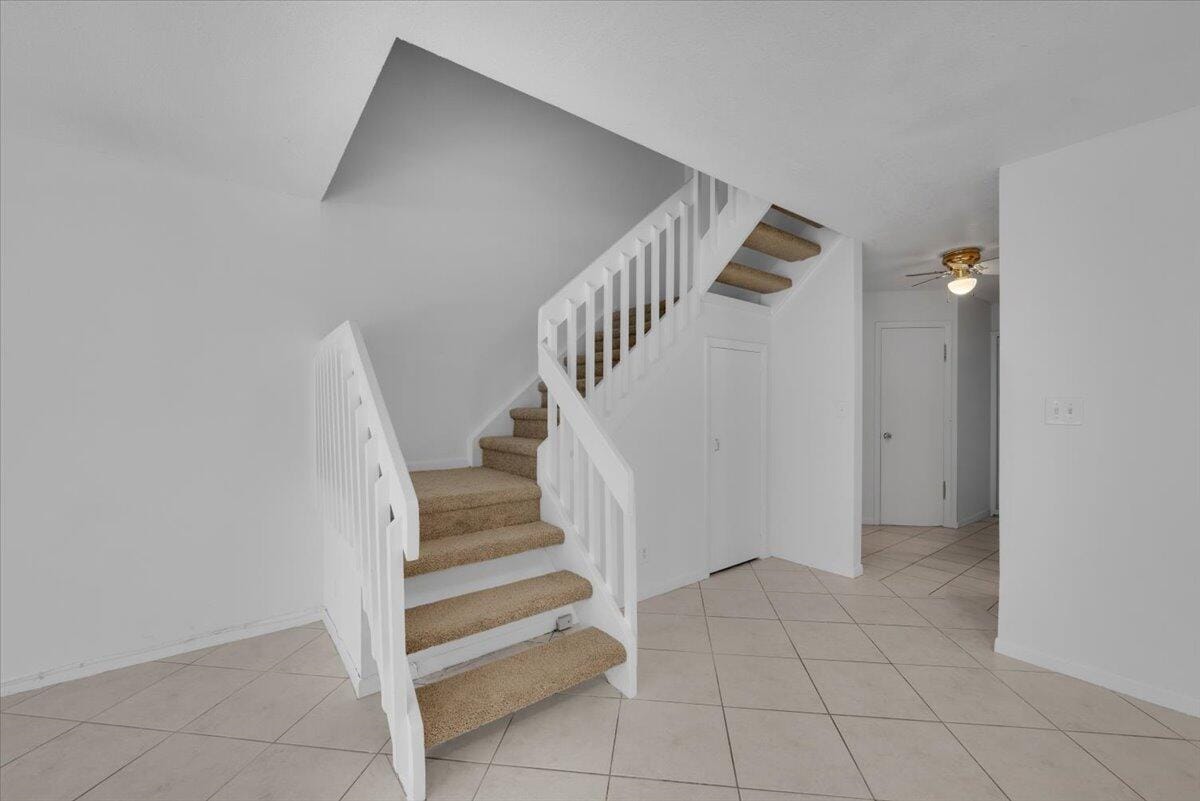 4718 NW 82nd Avenue 1706, Lauderhill, FL 33351 photo 11