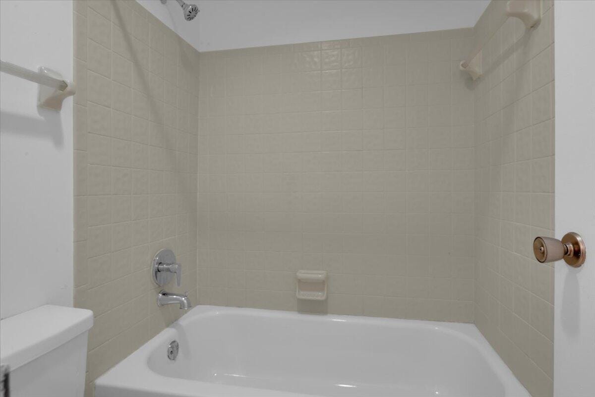 4718 NW 82nd Avenue 1706, Lauderhill, FL 33351 photo 28