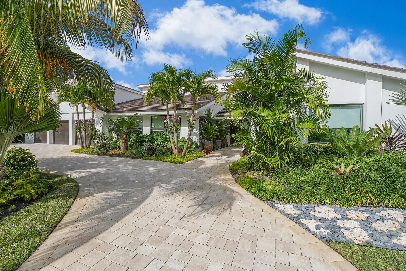 4561 Oak Tree Court, Delray Beach, FL 33445 photo 2