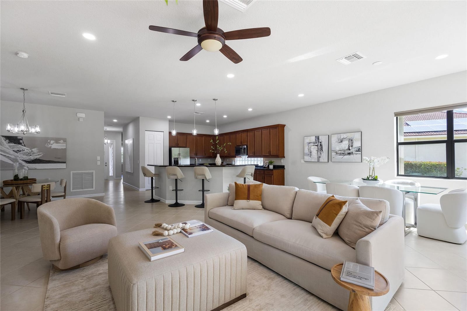 9428 Isles Cay Drive — photo 3