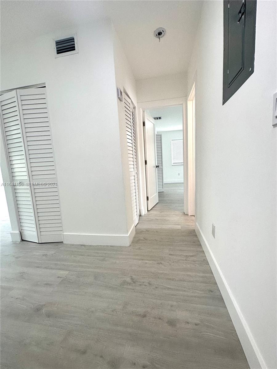 650 Lenox Avenue, Miami Beach, FL 33139 photo 16