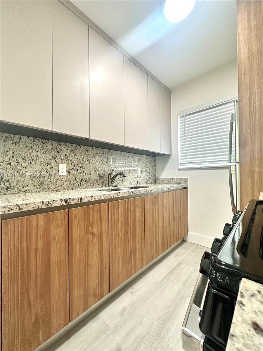 650 Lenox Avenue, Miami Beach, FL 33139 photo 10