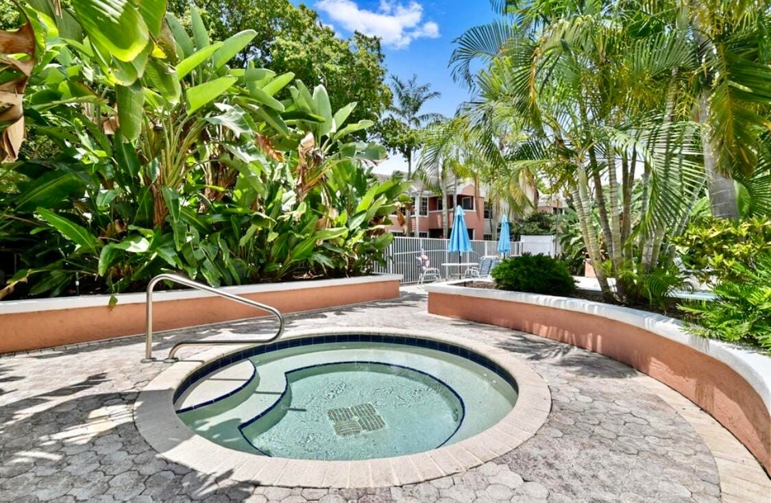 1275 Crystal Way G, Delray Beach, FL 33444 photo 19
