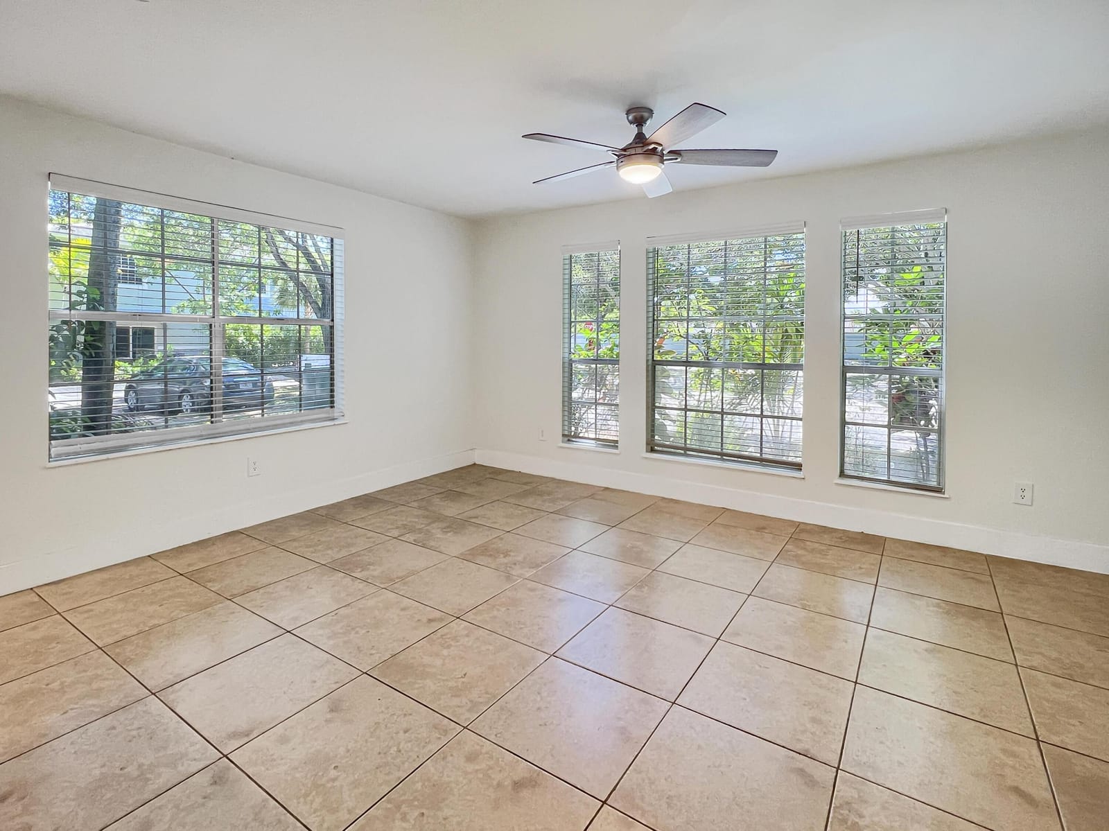 1275 Crystal Way G, Delray Beach, FL 33444 photo 3