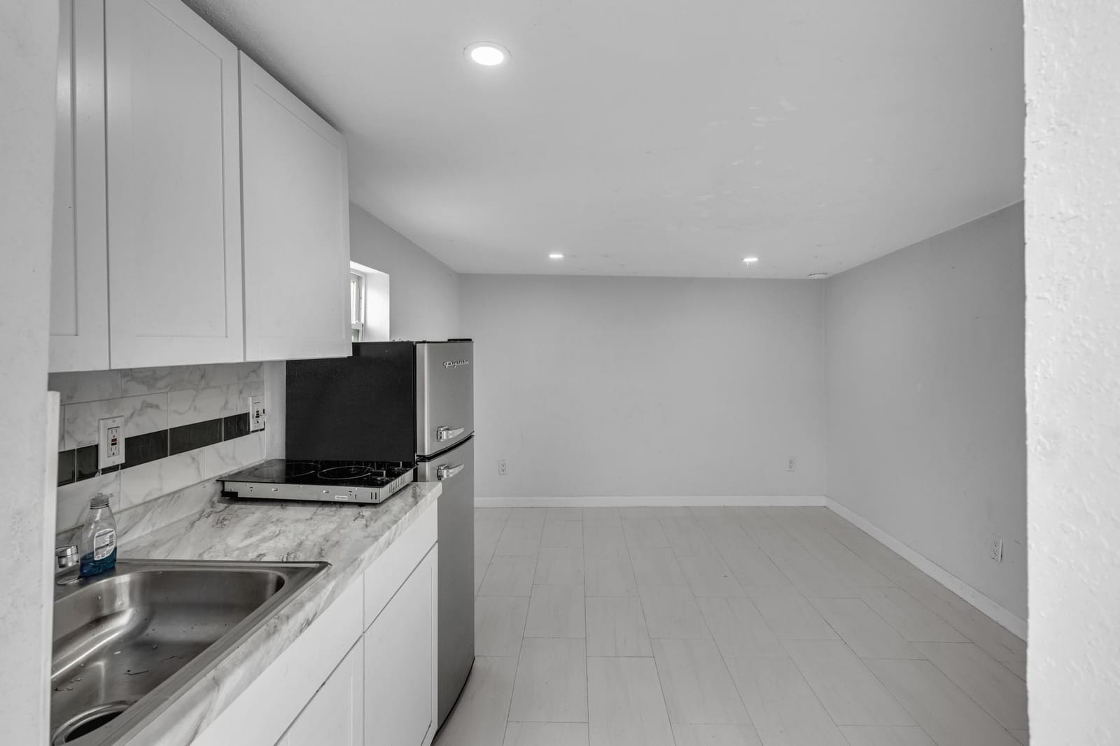 3275 NW 53rd Street, Miami, FL 33142 photo 13