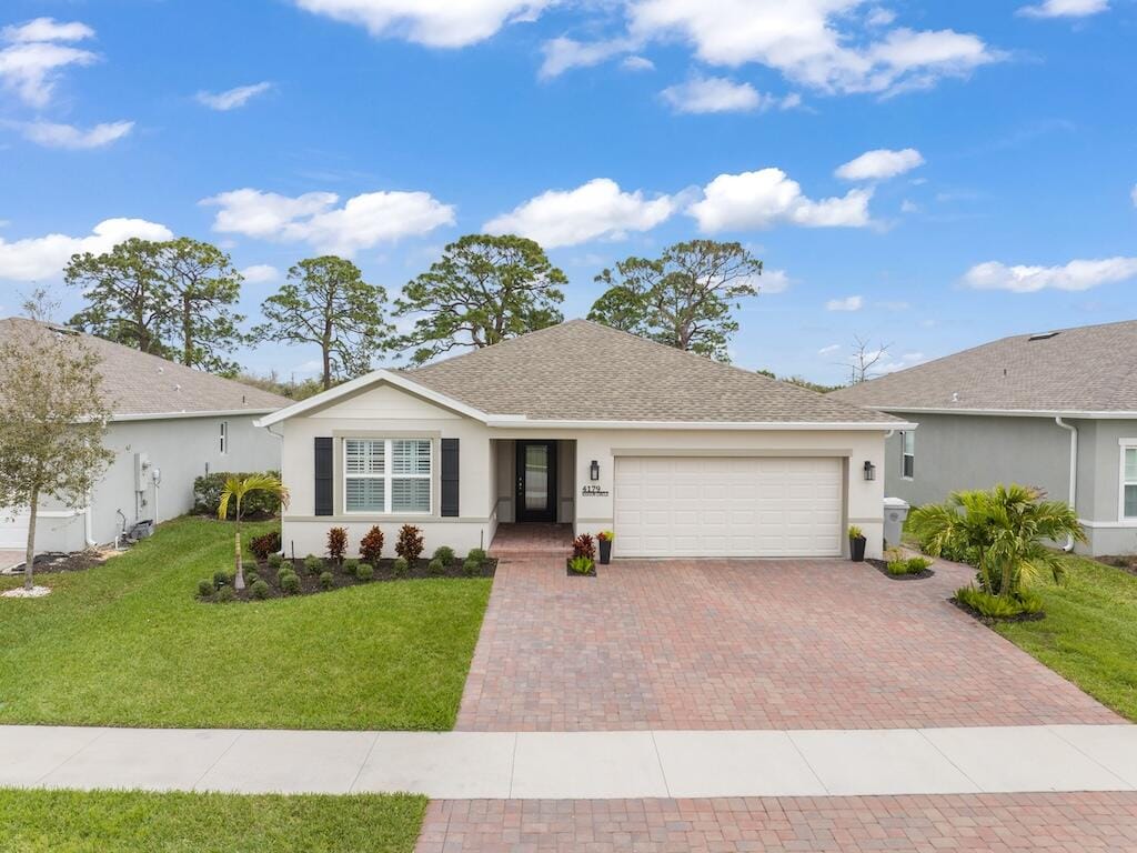 4179 Keeson Circle, Vero Beach, FL 32967 photo 3