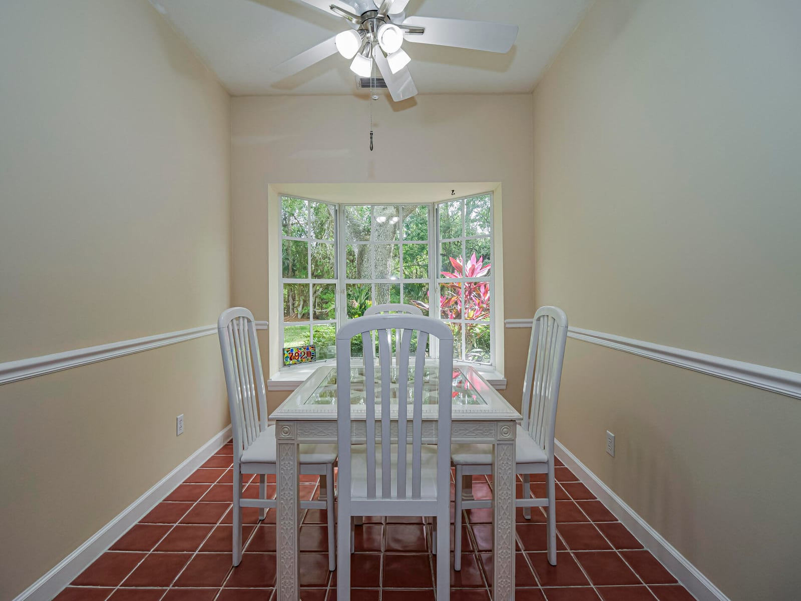 7920 Ascot Place — photo 4
