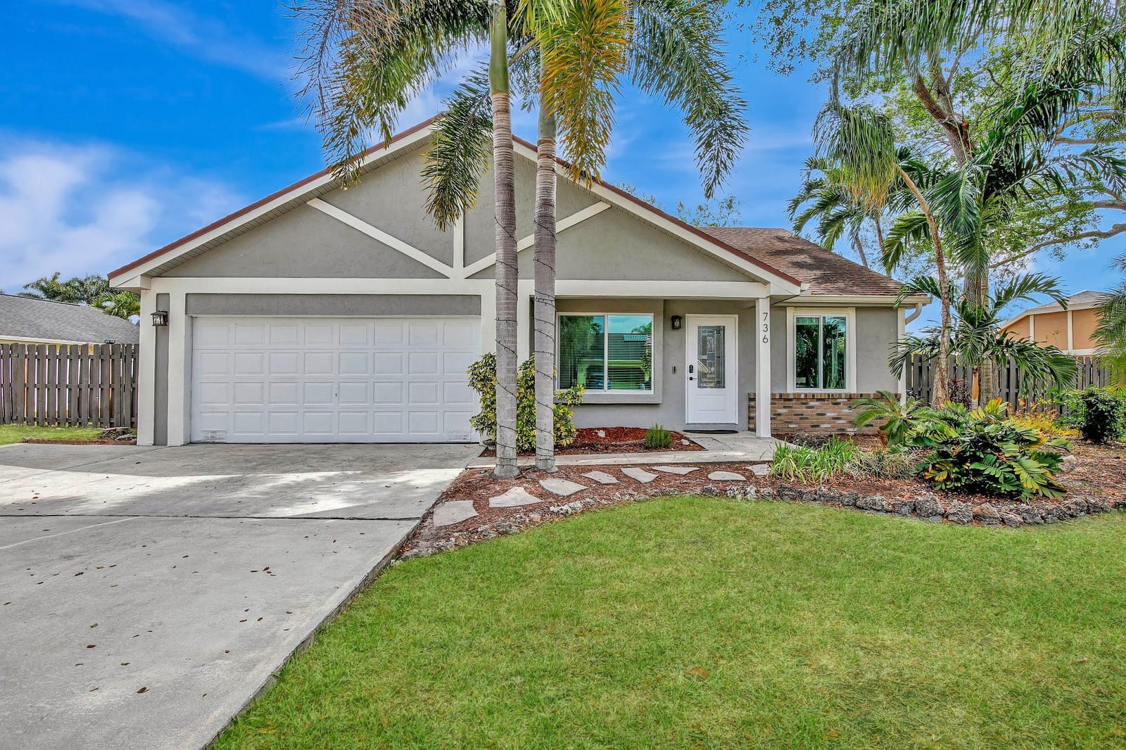 736 SW 158th Terrace, Sunrise, FL 33326