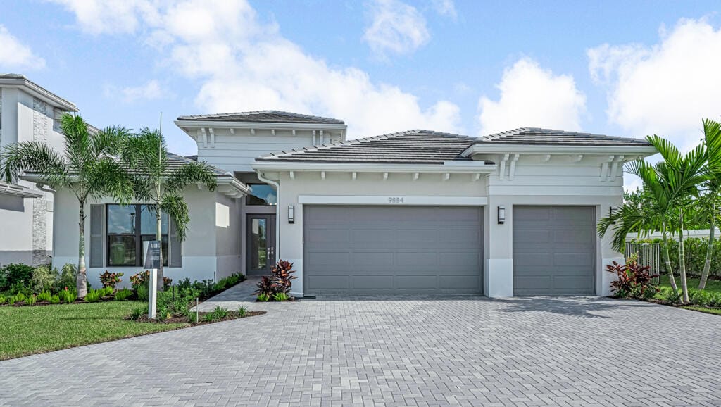 9884 Migration Point, Palm Beach Gardens, FL 33412