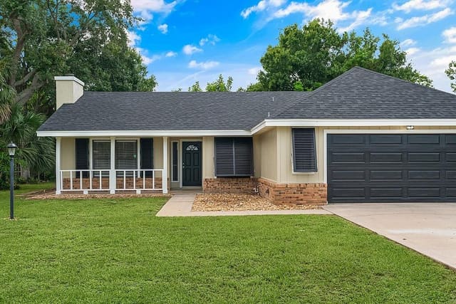 5400 Paleo Pines Circle, Fort Pierce, FL 34951
