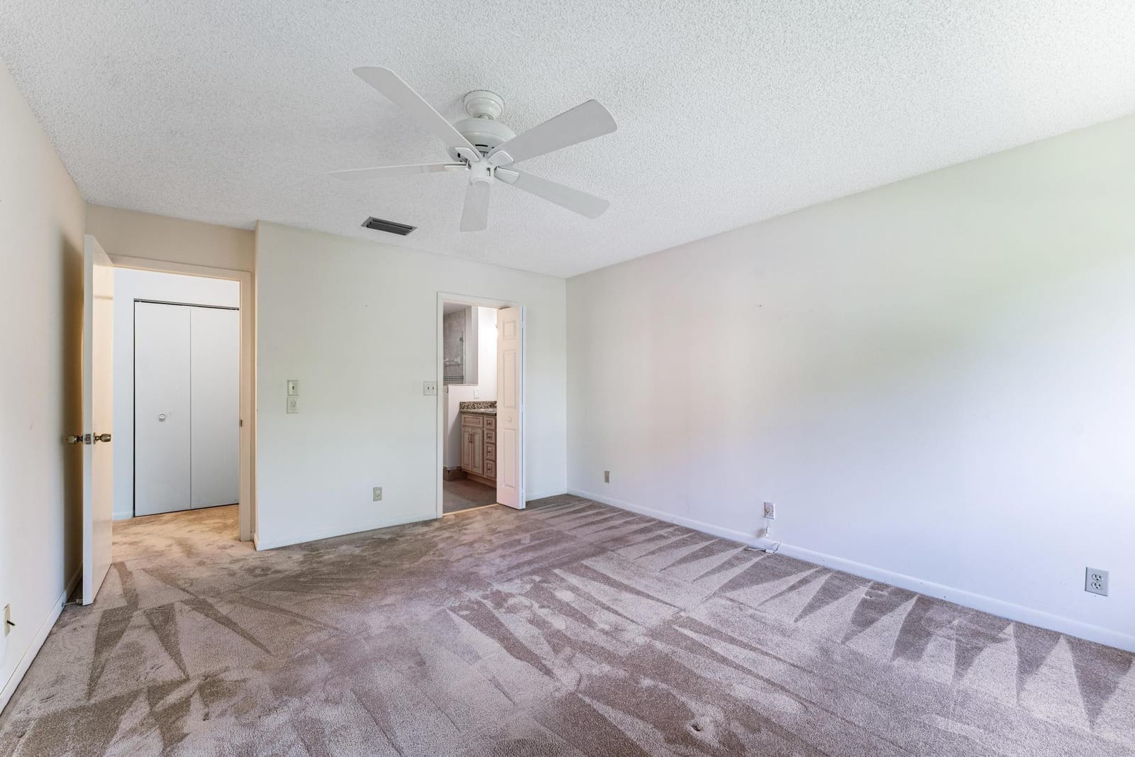 3185 S Carambola Circle 2393, Coconut Creek, FL 33066 photo 13