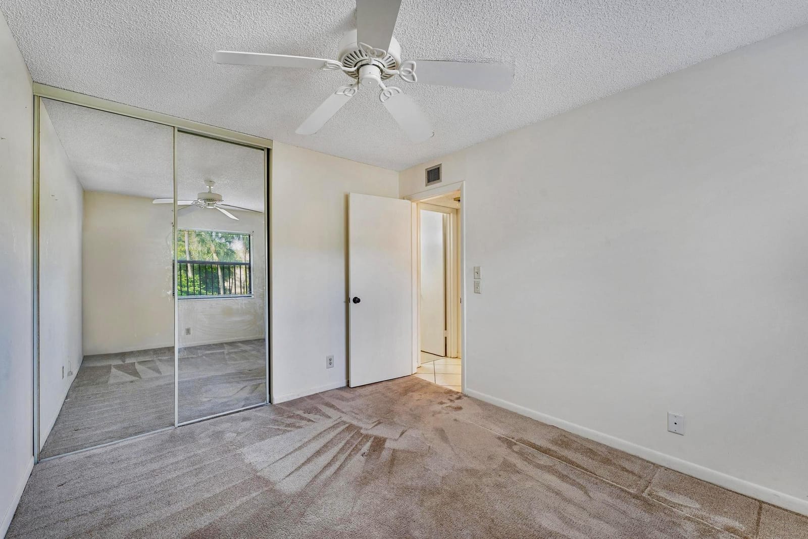 3185 S Carambola Circle 2393, Coconut Creek, FL 33066 photo 16