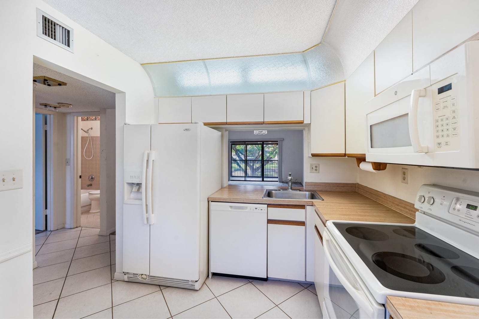 3185 S Carambola Circle 2393 — photo 5