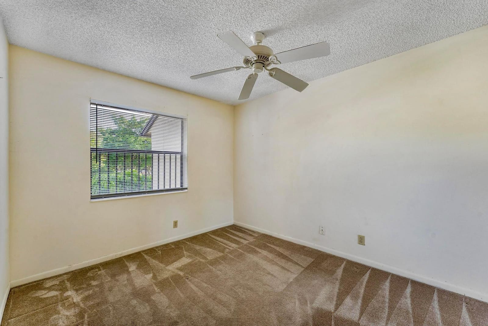 3185 S Carambola Circle 2393 — photo 9