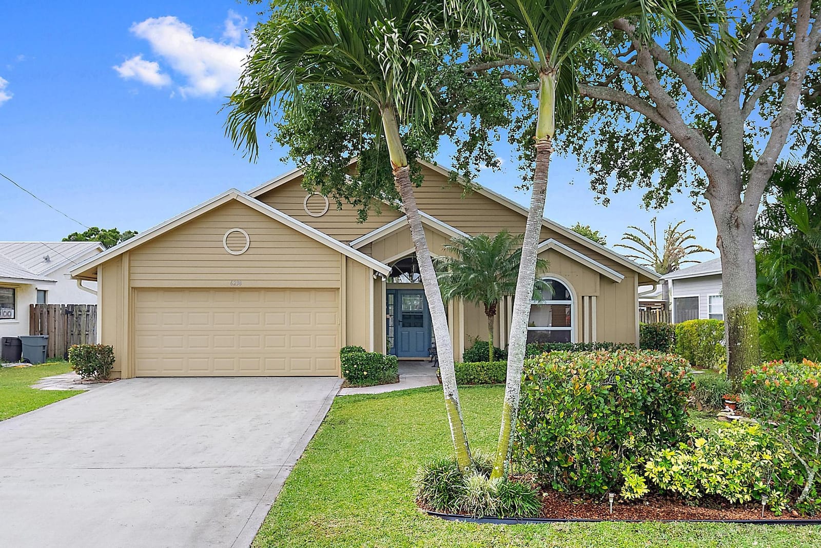 6238 Dania Street, Jupiter, FL 33458