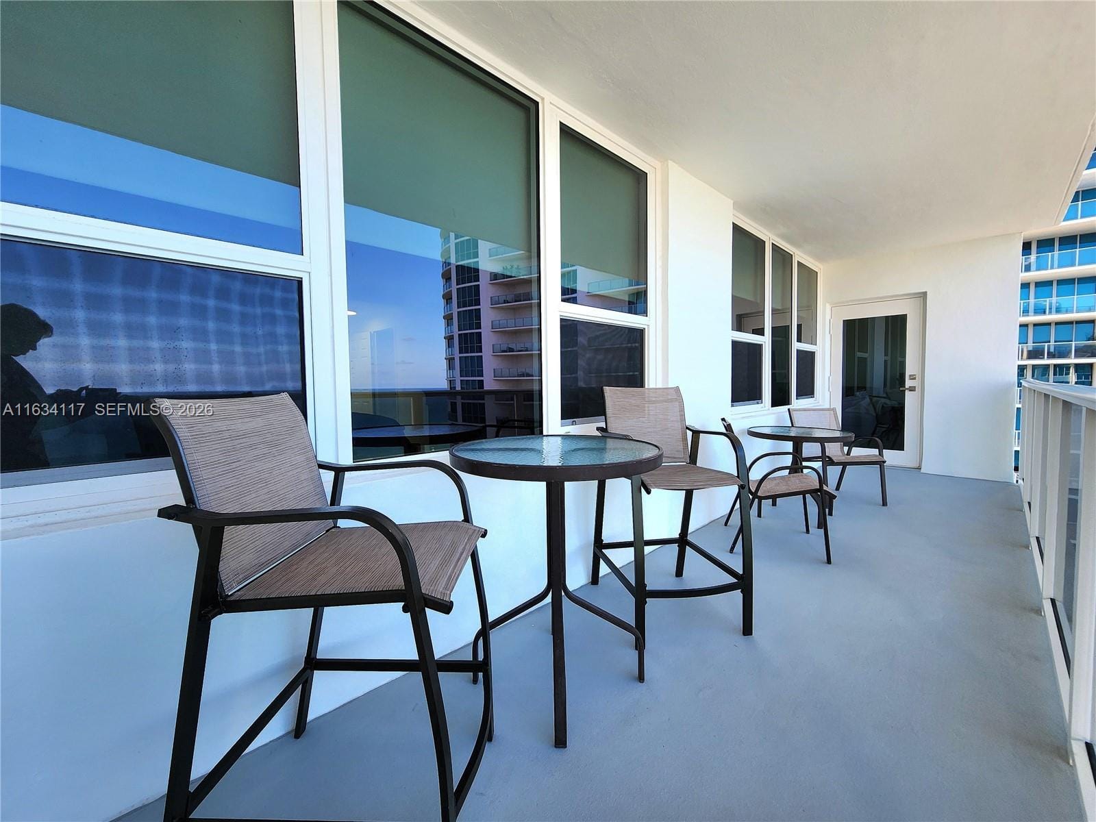 3505 S Ocean Drive 1406 — photo 3