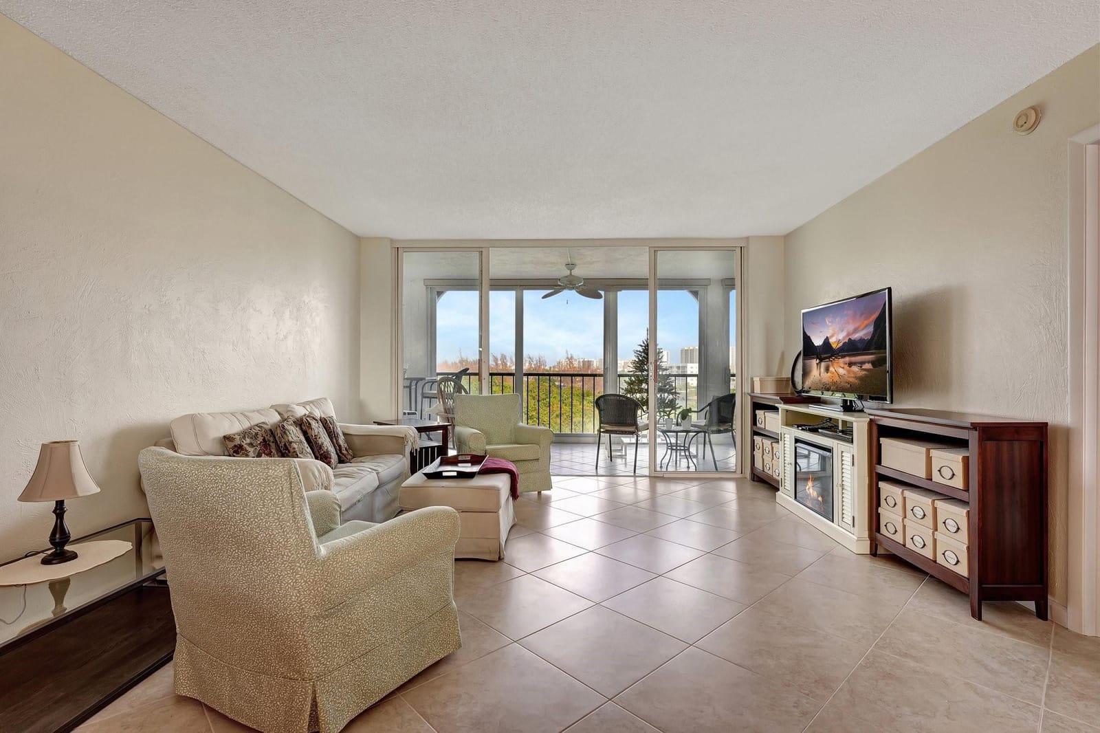 1631 Riverview Road 705, Deerfield Beach, FL 33441 photo 16