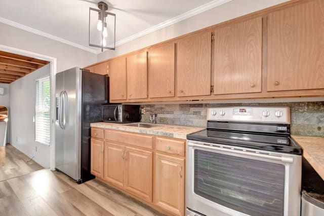 953 Churchill Road, sold in Park Ridge, West Palm Beach, FL