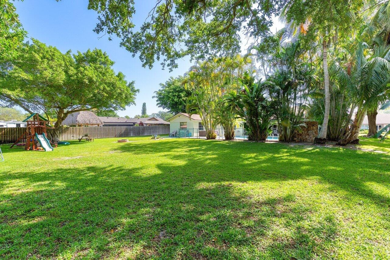 267 Old Country Road S, Wellington, FL 33414 photo 20
