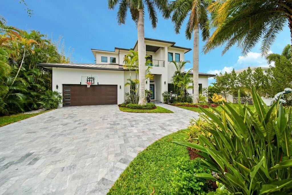 668 SW Hidden River Avenue, Palm City, FL 34990 photo 4