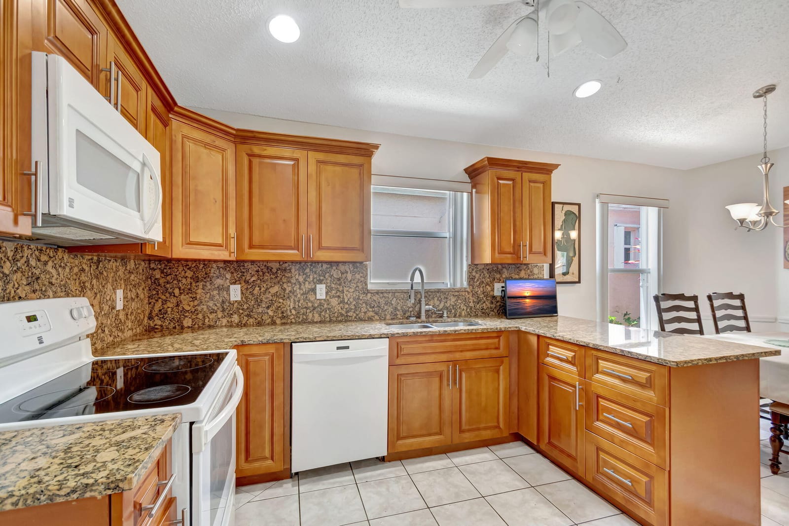 1028 Island Manor Drive, Greenacres, FL 33413 photo 7