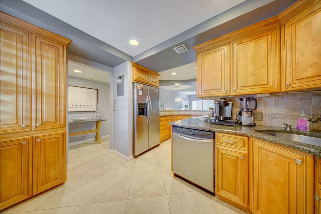 3200 N Palm Aire Drive 503, Pompano Beach, FL 33069