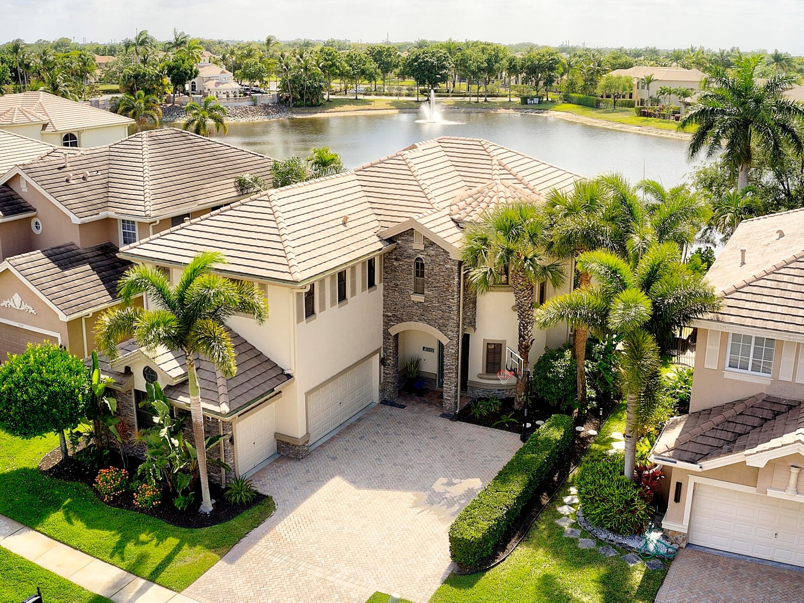 3571 Birague Drive, Wellington, FL 33449