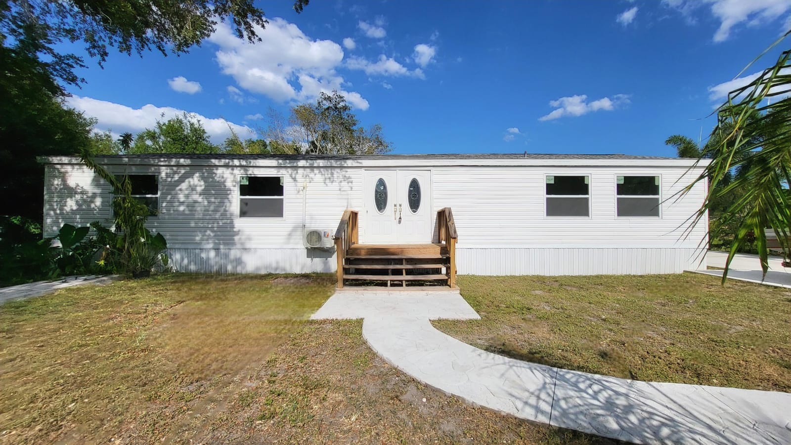 1494 NW 47th Terrace, Okeechobee, FL 34972