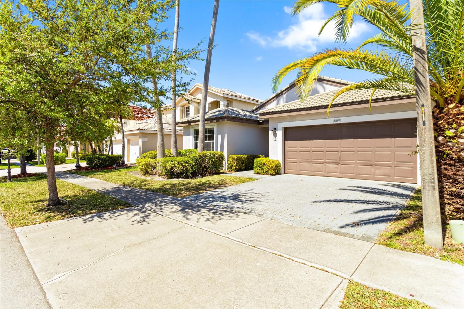 18091 SW 33rd Street — photo 2