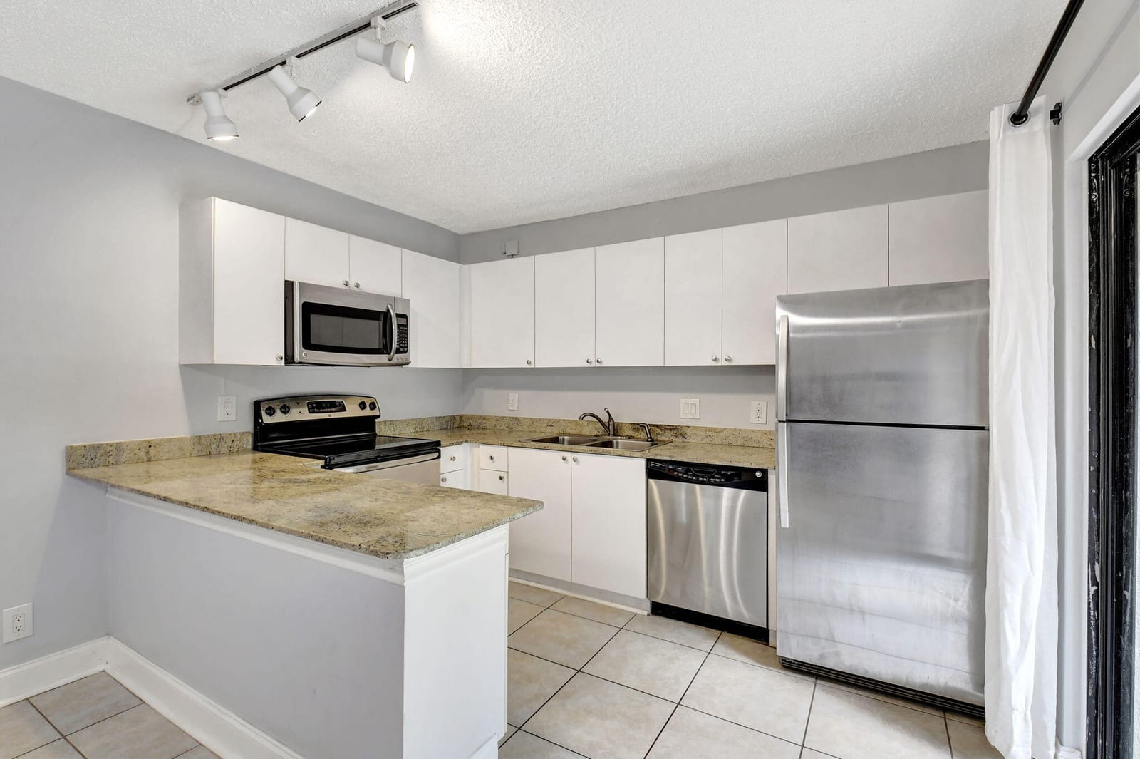 3004 San Clara Drive 11-A, Delray Beach, FL 33445 photo 12