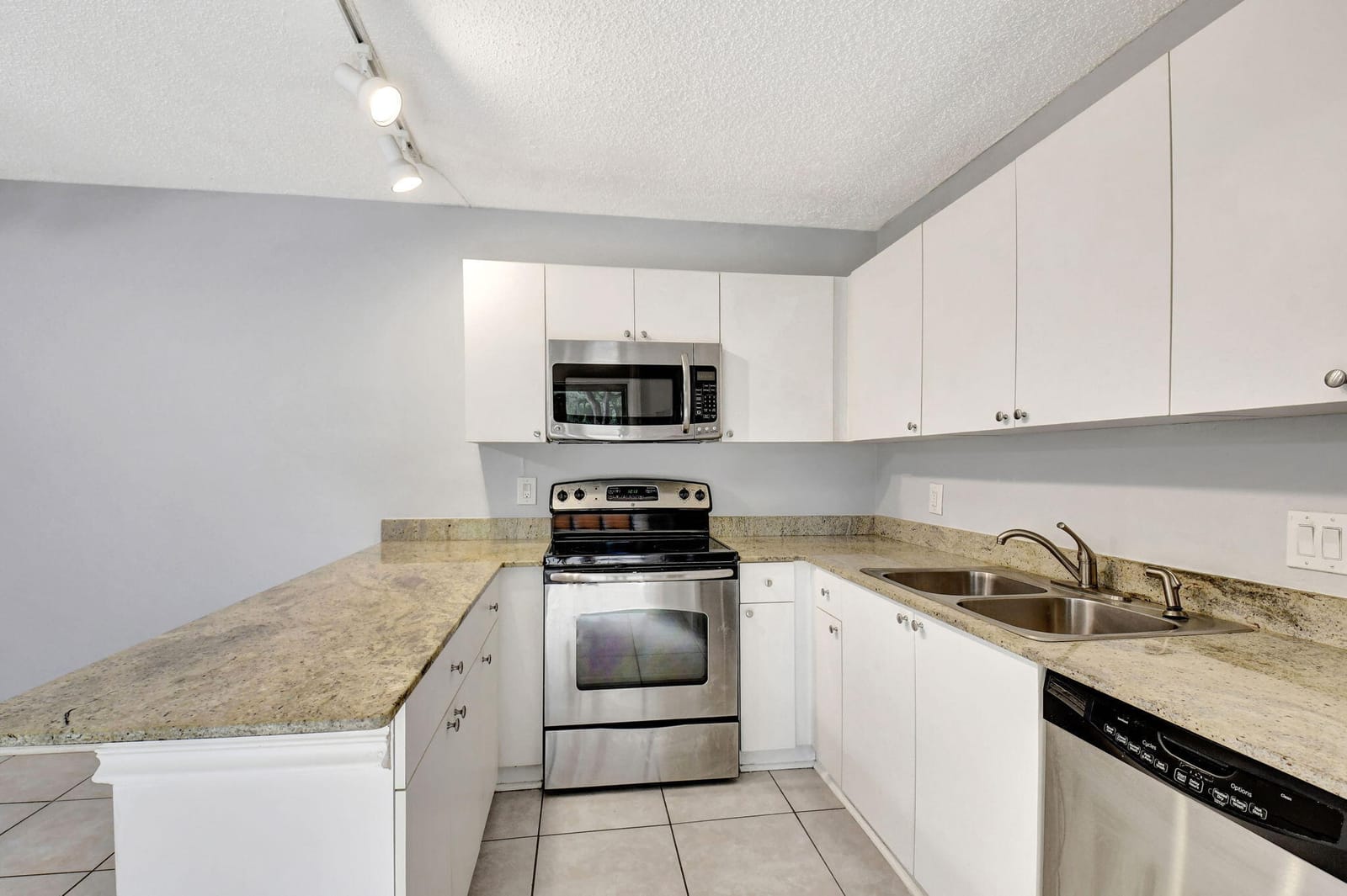 3004 San Clara Drive 11-A, Delray Beach, FL 33445 photo 10