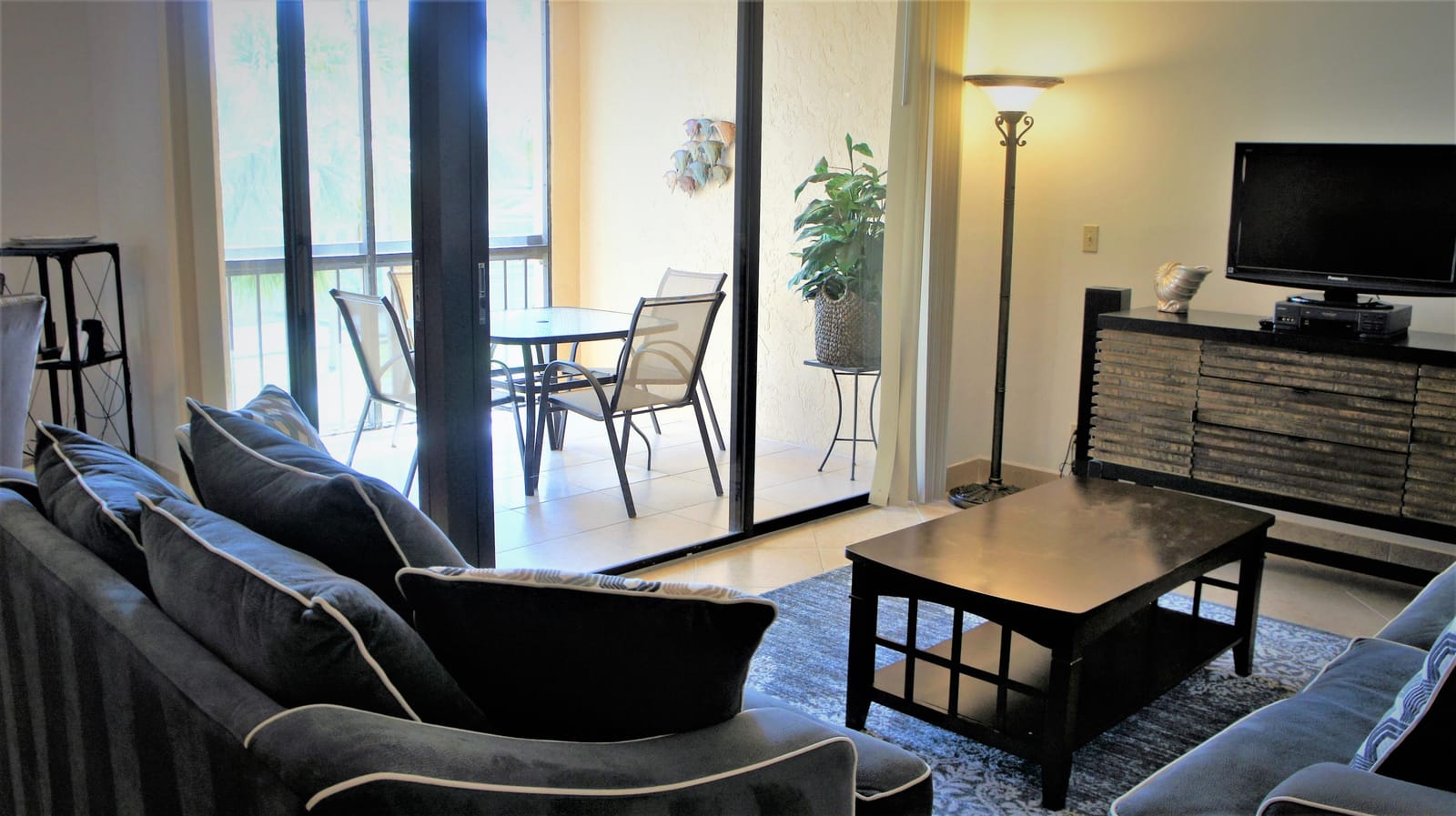 500 Egret Circle 8203, Delray Beach, FL 33444 photo 2