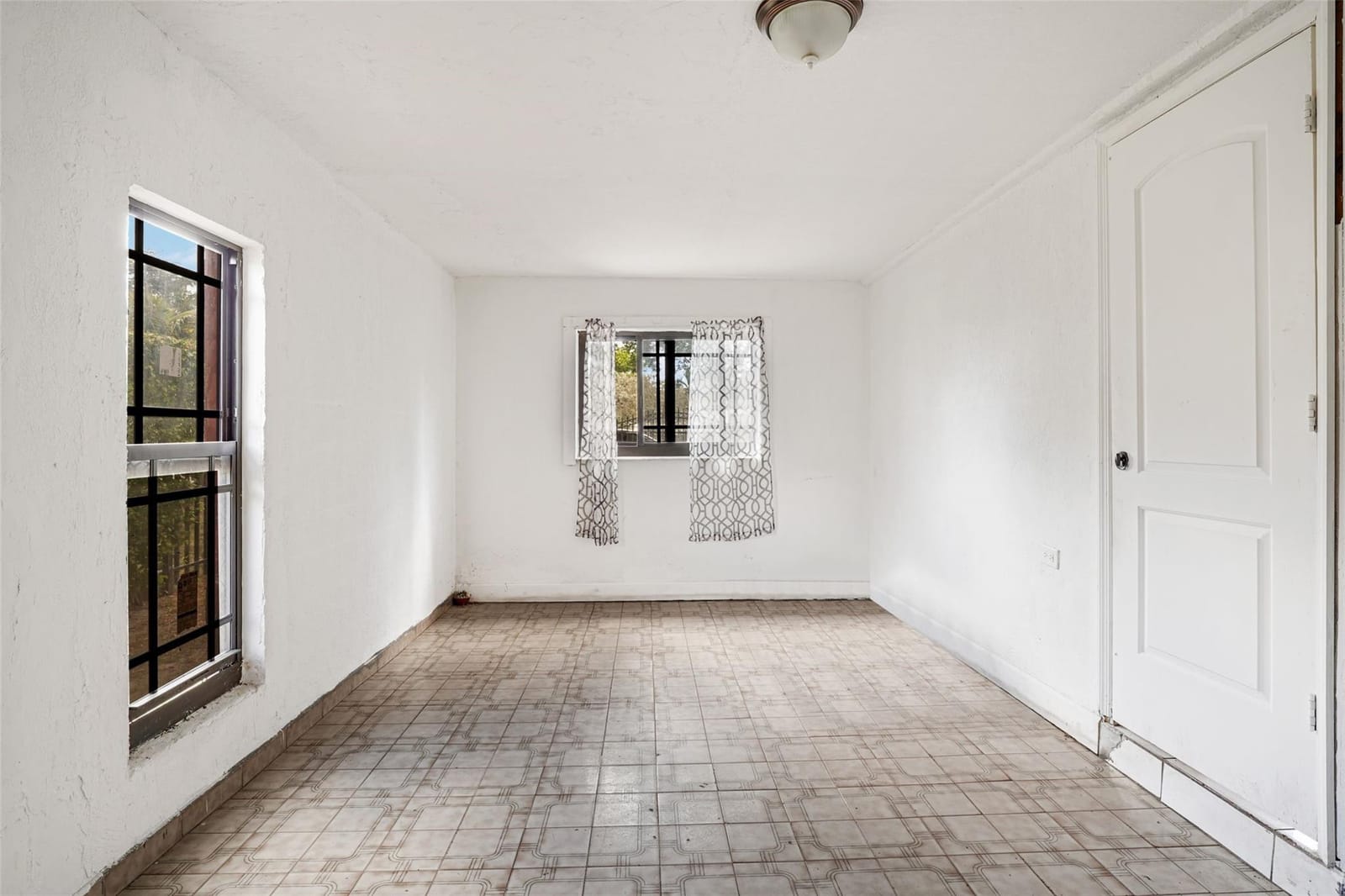 12260 N Miami Avenue — photo 12