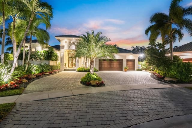 11100 Hawks Vista Street, Plantation, FL 33324