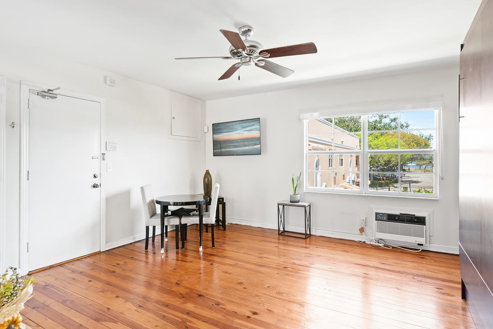 31 S Golfview Road #11 — photo 3