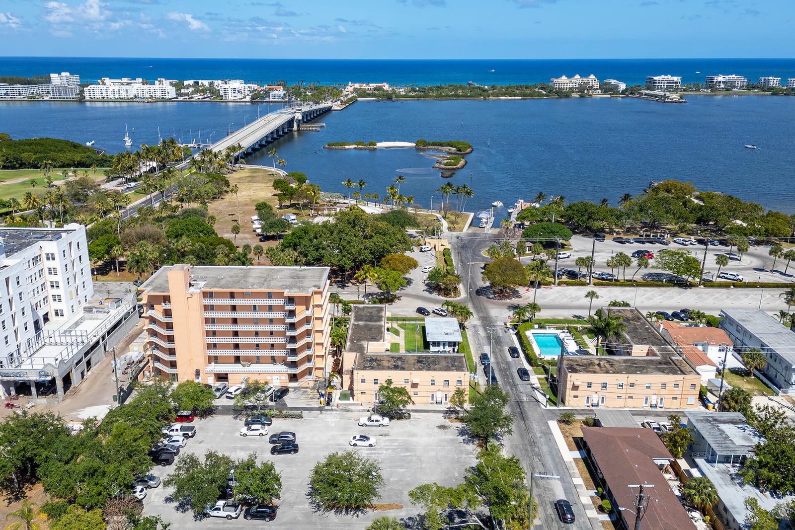 home for sale at 31 Golfview, Lake Worth Beach, FL 33460 — $155,000