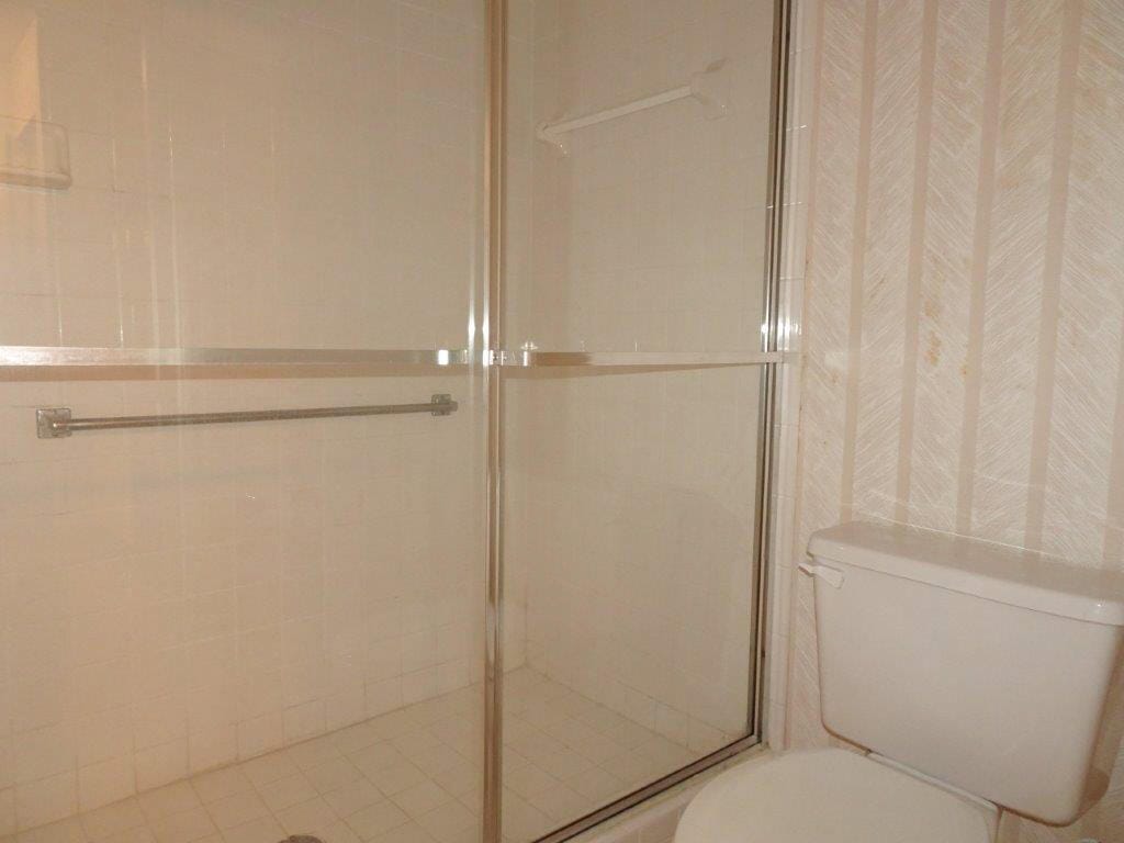 7539 Granville Drive 208, Tamarac, FL 33321 photo 14