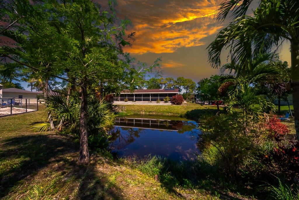 11352 Tangerine Boulevard, The Acreage, FL 33412 photo 23