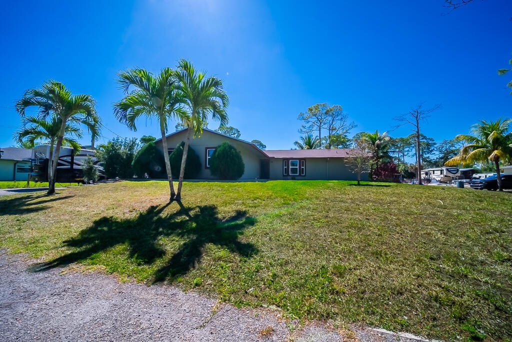 11352 Tangerine Boulevard, The Acreage, FL 33412 photo 30