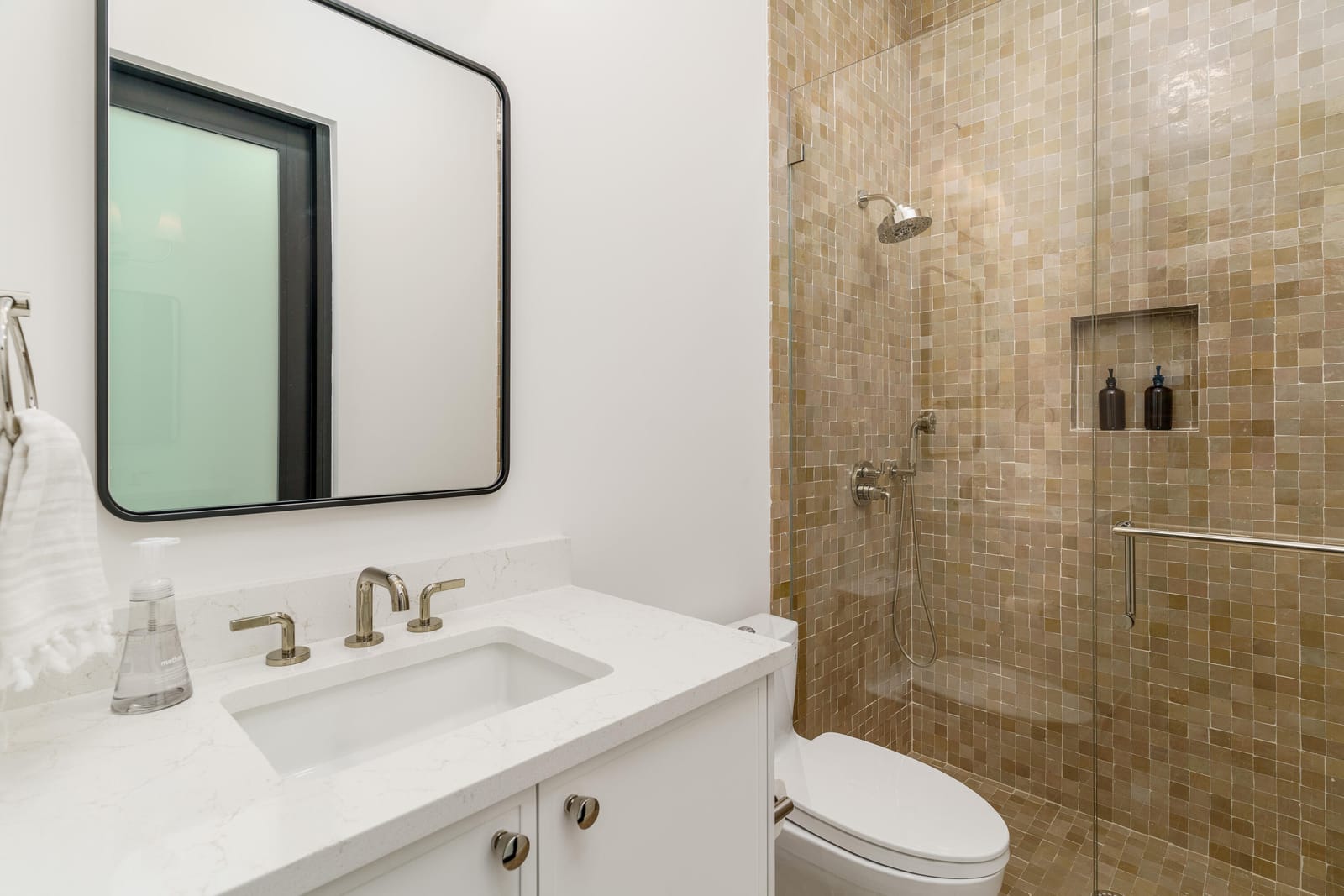 1105 NE 2nd Avenue, Delray Beach, FL 33444 photo 14