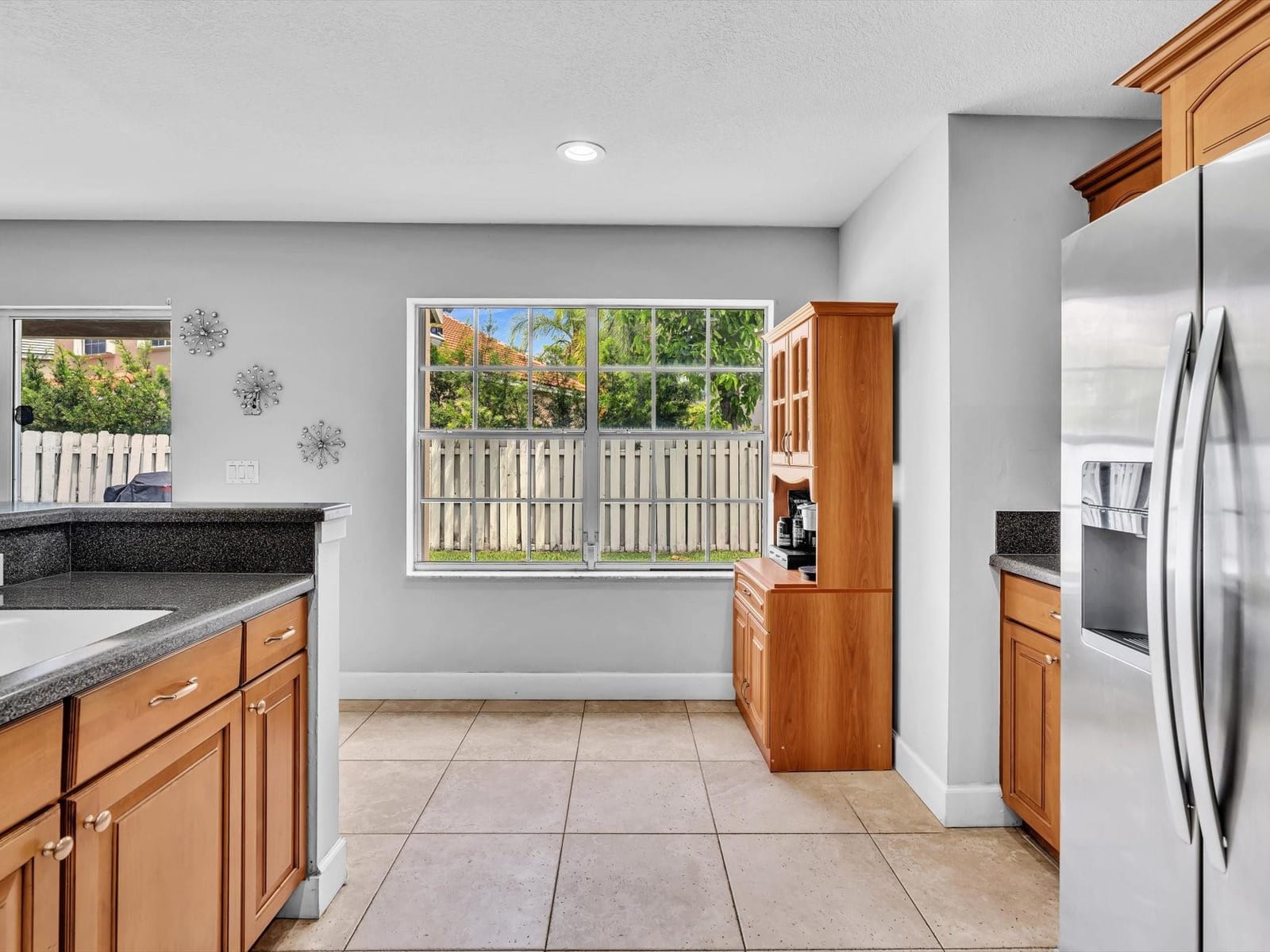 305 Somerset Way, Weston, FL 33326 photo 12