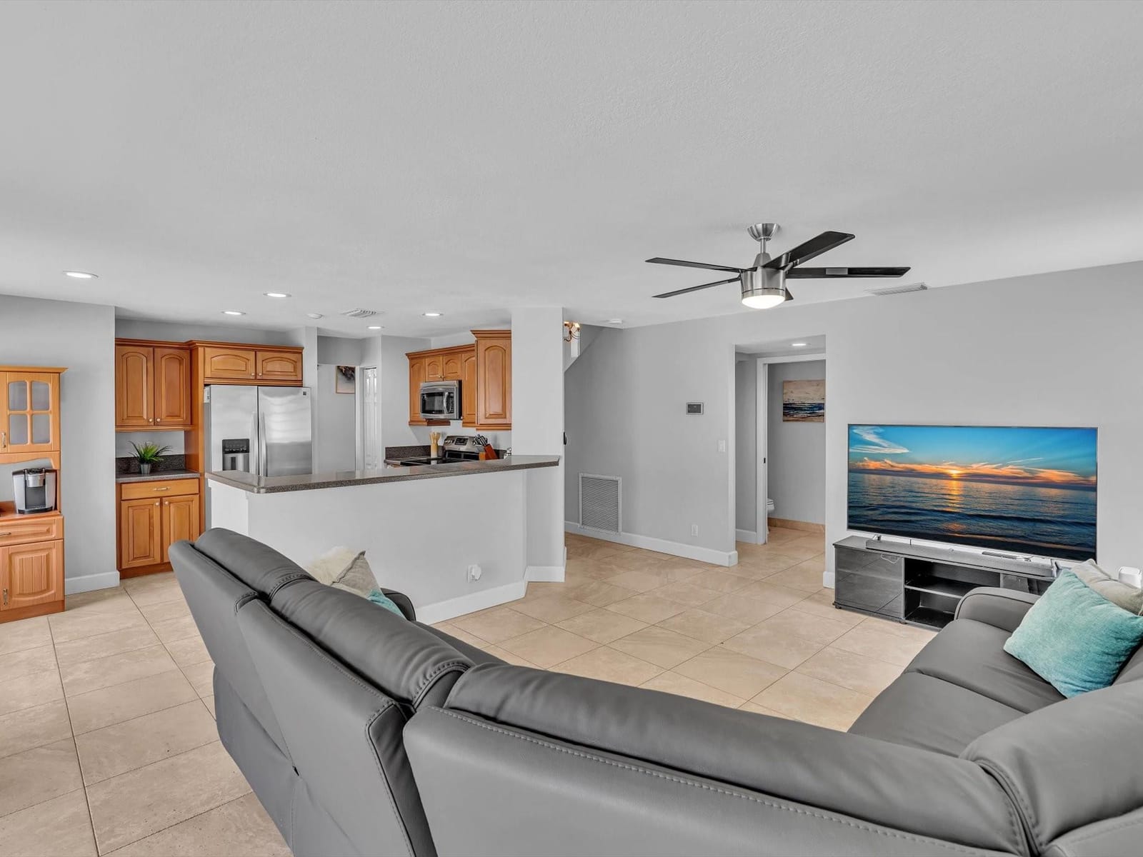 305 Somerset Way, Weston, FL 33326 photo 14