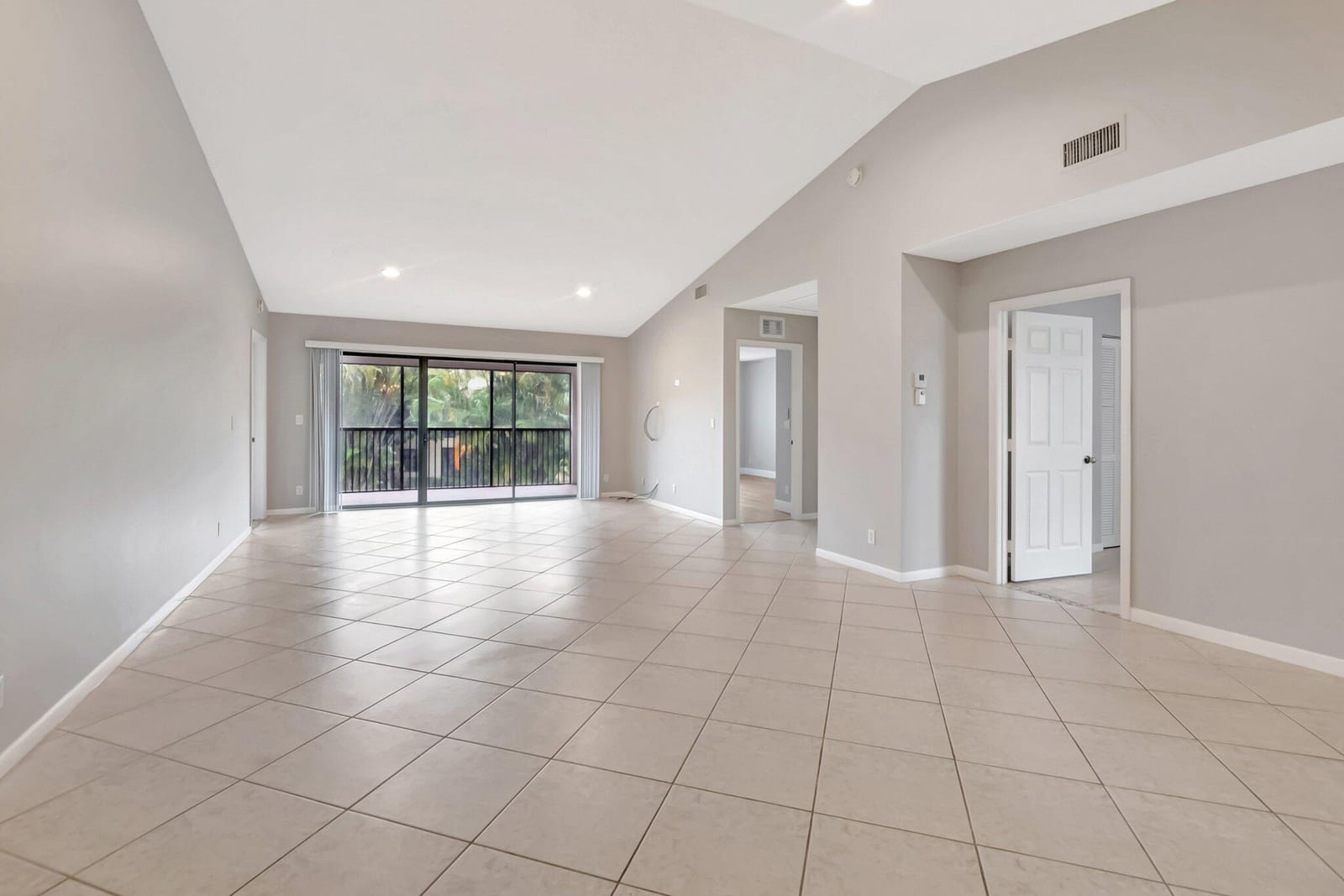6730 Montego Bay Boulevard D, Boca Raton, FL 33433 photo 9