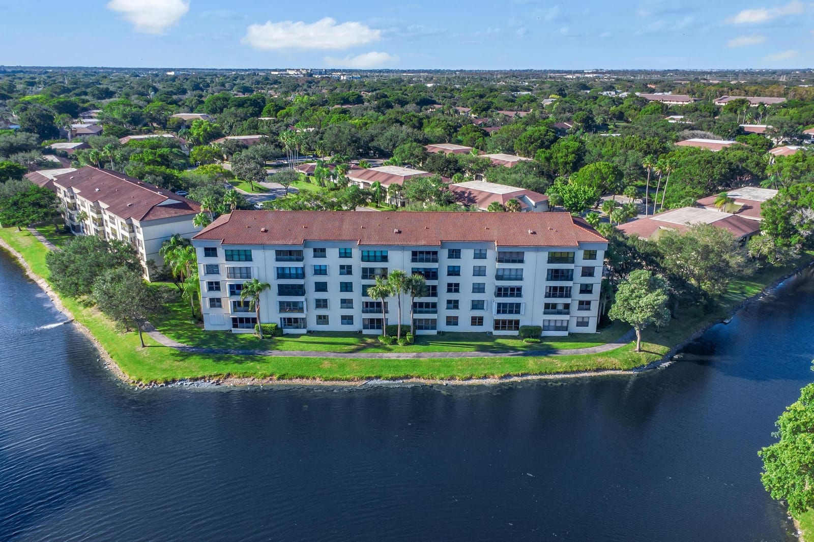 2907 Carambola Circle 203, Coconut Creek, FL 33066 photo 28