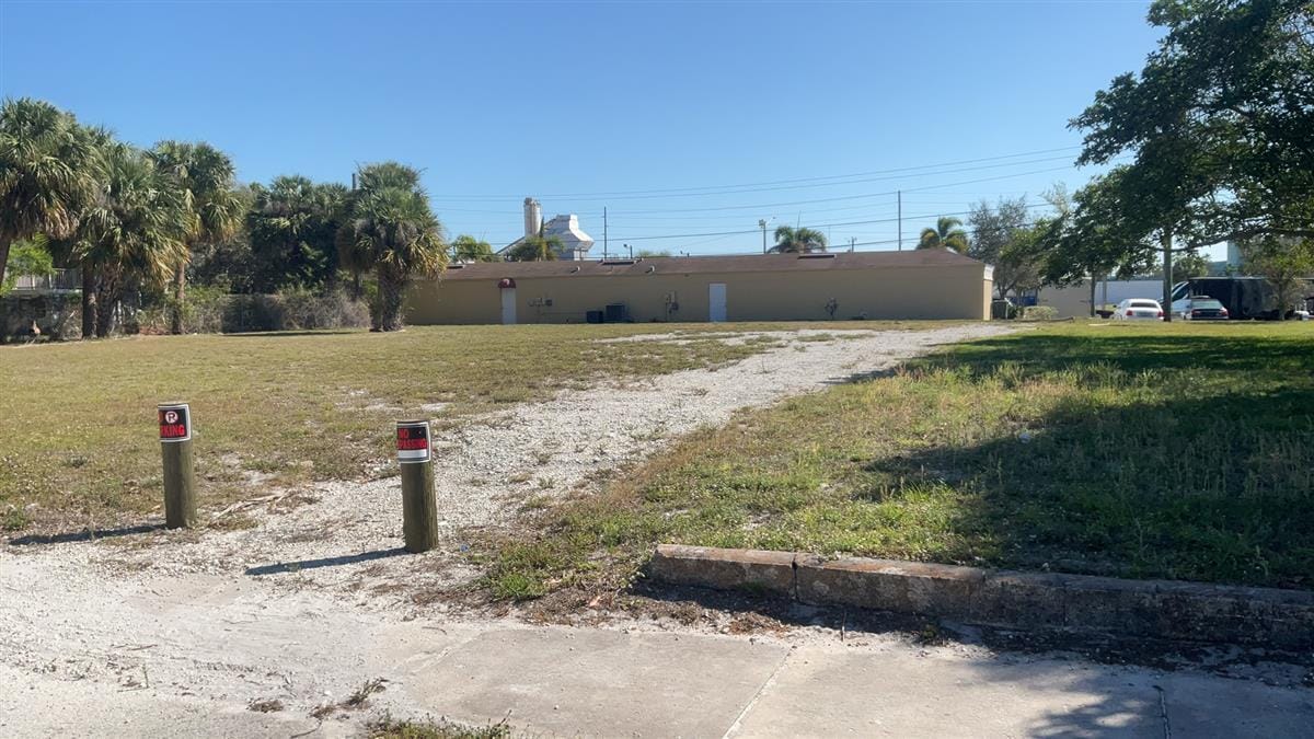 534 S 5th Street, Fort Pierce, FL 34950