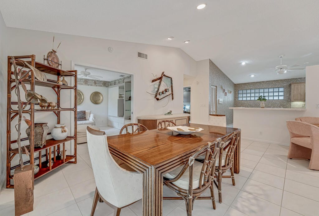 9870 Harbour Lake Circle — photo 11