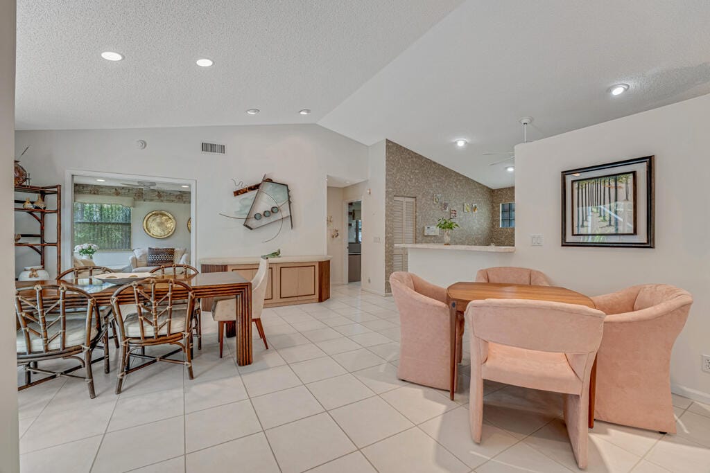 9870 Harbour Lake Circle — photo 9