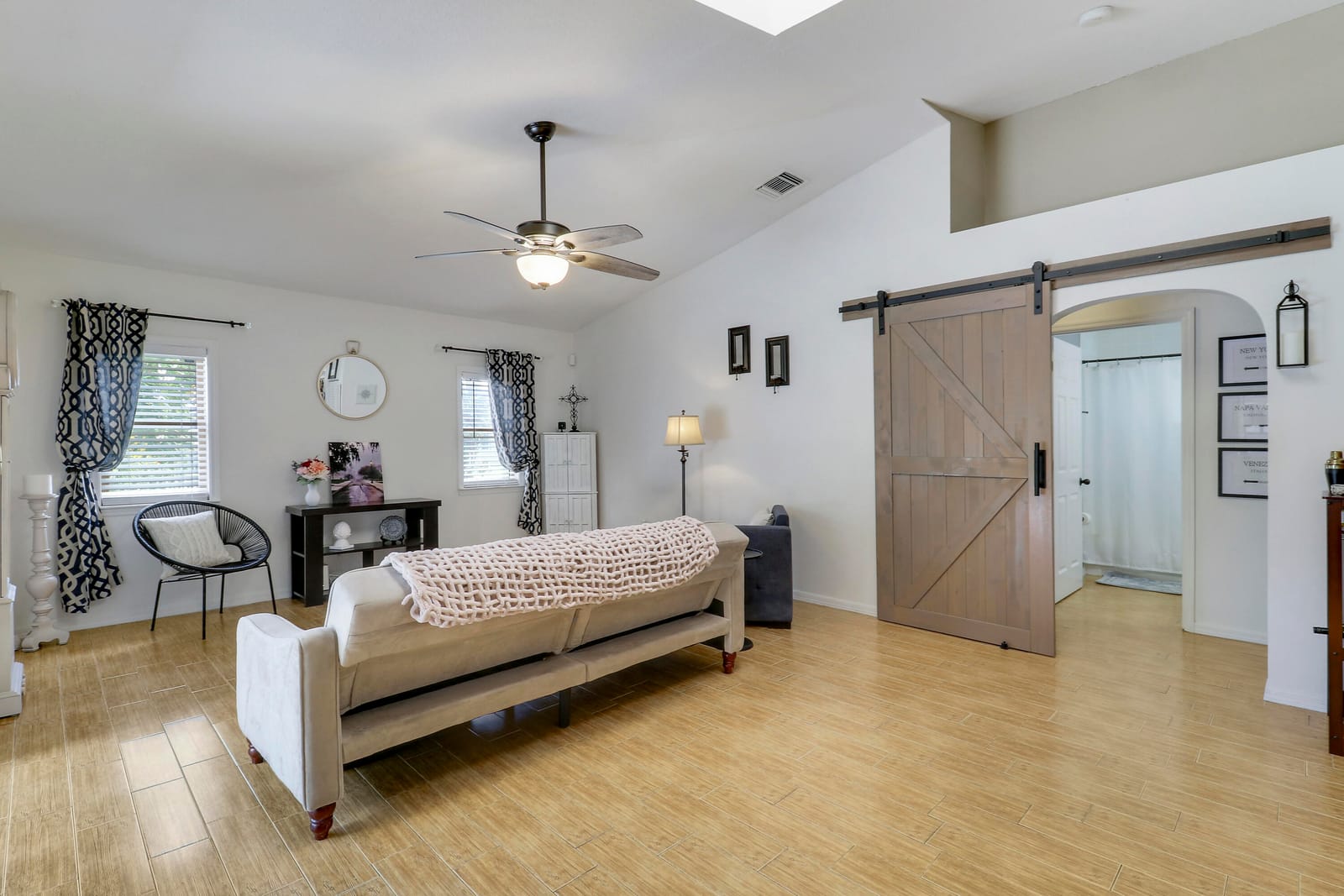 552 SW Dauphin Avenue, Port St. Lucie, FL 34953 photo 6