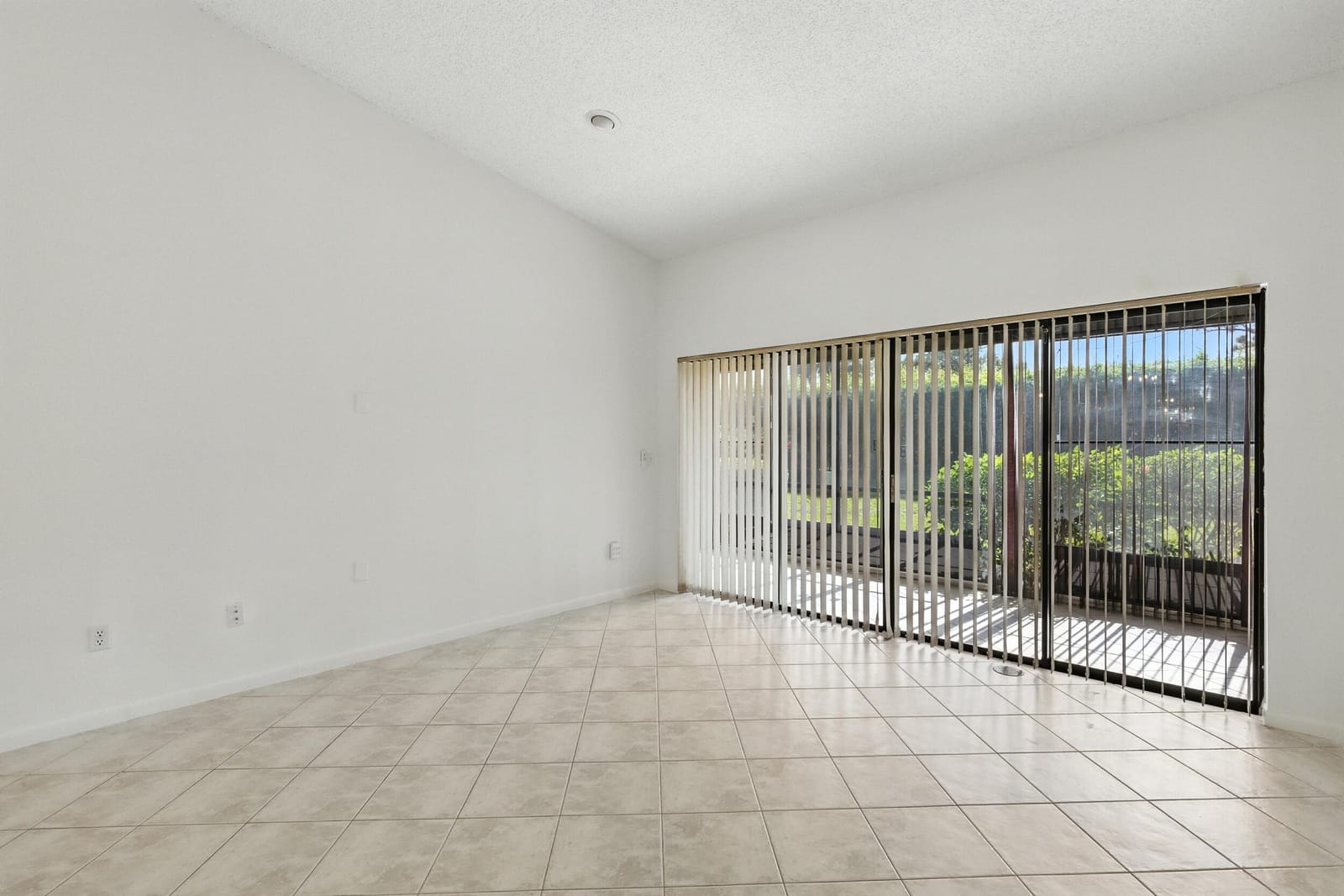 3646 English Road D, Lake Worth, FL 33467 photo 25